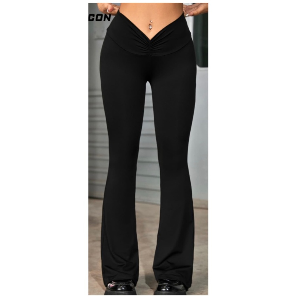 NWOT SUPER CUTE LOW V WAIST AND CINCHED FLARED PANTS BY SHEIN ICON!